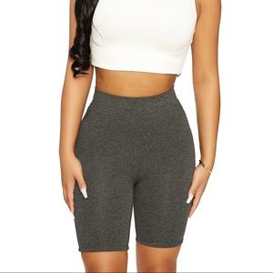 NW Oh so Tight Shorts Charcoal